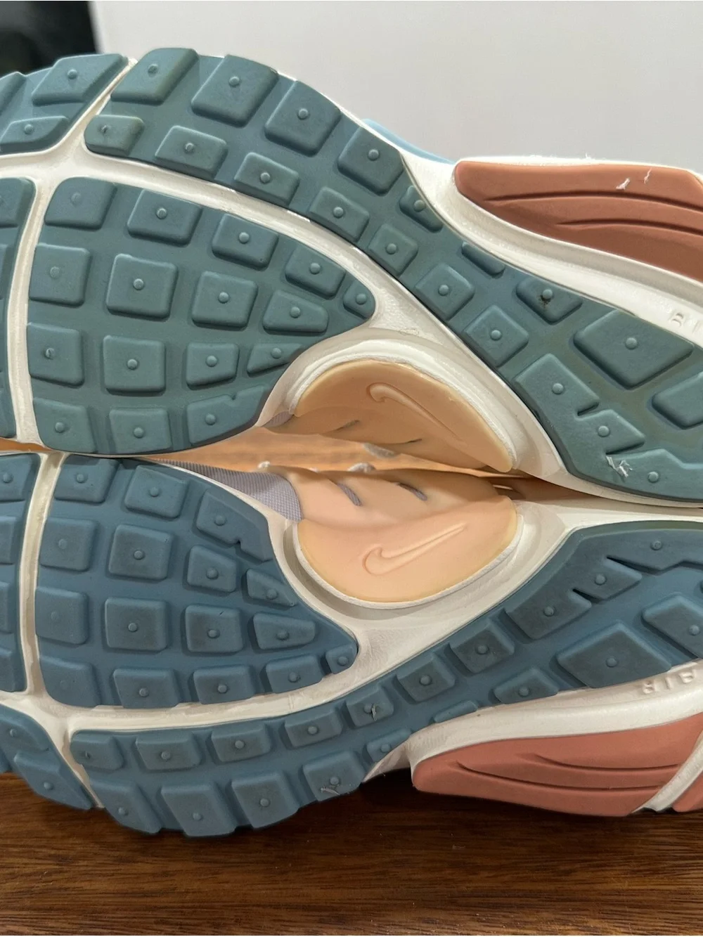 Nike Air Presto Iris Whisper Blue Pastel Running Shoes Women’s Sz 6 878068-504